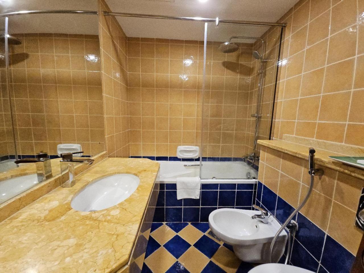 Royal Concorde Hotel & Suite 두바이 외부 사진