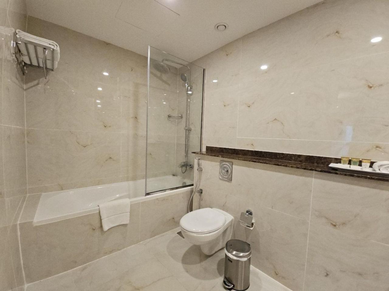 Royal Concorde Hotel & Suite 두바이 외부 사진