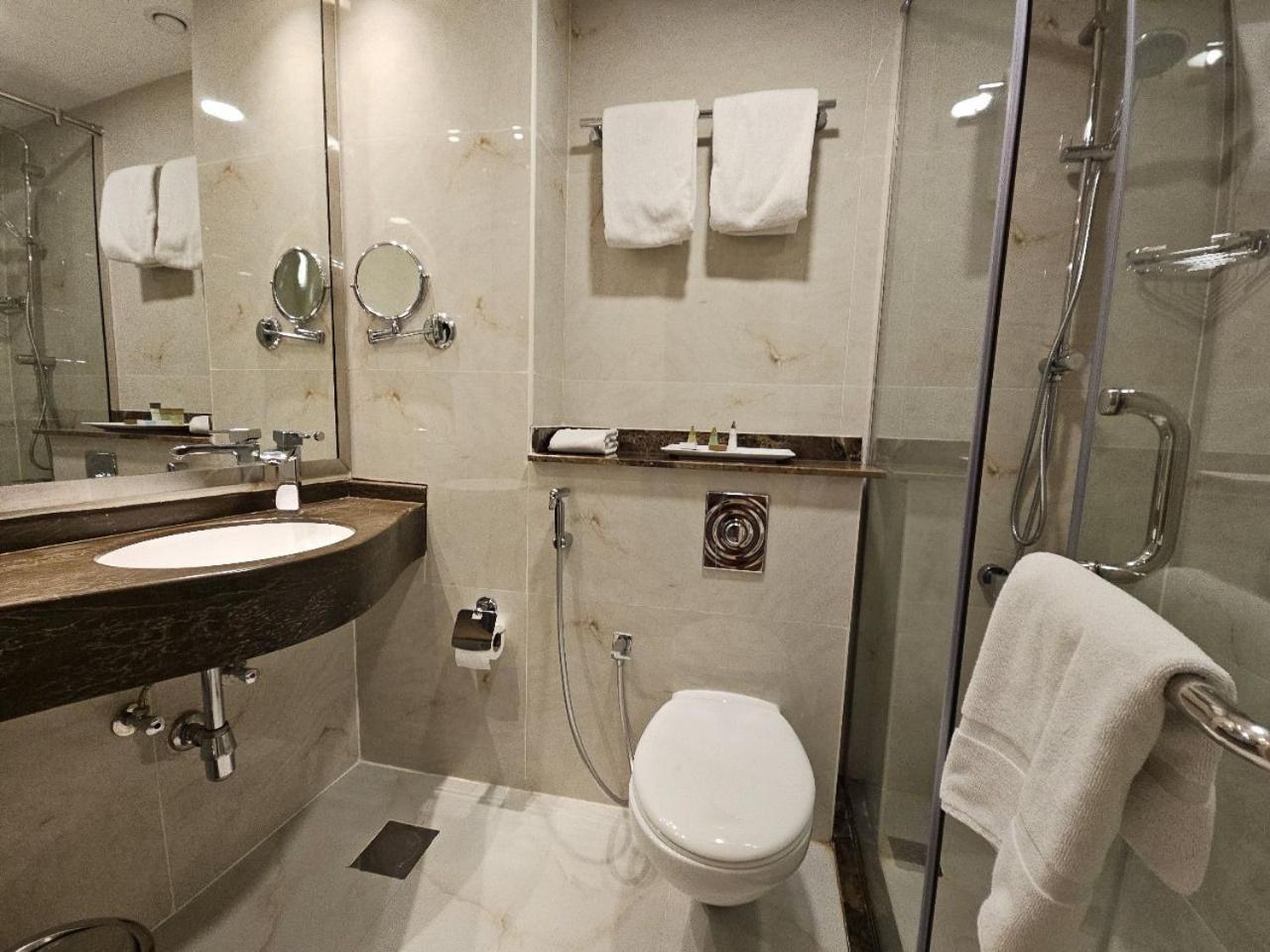 Royal Concorde Hotel & Suite 두바이 외부 사진